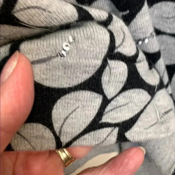 Charter Club NWOT black and silver w reflective sequins Holiday  season cardigan - Picture 7 of 8